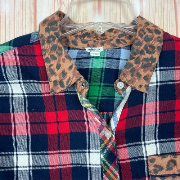 Aerie Mixed Pattern Flannel Button Up Blouse (M) - Picture 2 of 12